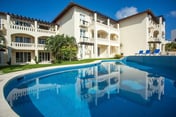 Great 1BR Condo w/ Pool, Near Beach! AC!
