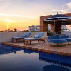Casa Paraiso - Luxury 2 Bed 3 Bath at Pavilion Lux