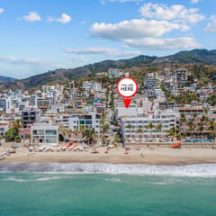 New Horizonte Condos! Top Flr 1/2 blk to Beach!
