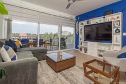 Relaxing Waterfront Getaway in Puerto Aventuras - Image 2