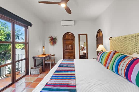Selva Romantica Hide Away! Renovated 2 Bed 2 Bath! - Image 1