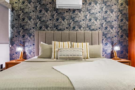 Sunny Casa Girasoles: Steps from the Beach! - Image 1