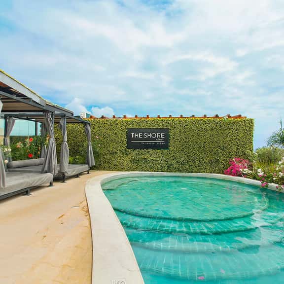 Penthouse Retreat | Private Rooftop Oasis - Image 1