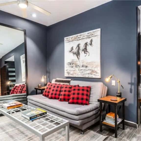 Modern Loft Style 1 Bed with Private Pool - Image 1