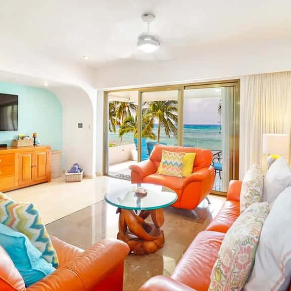 Beachfront Paradise 2 BR in Puerto Aventuras - Image 1