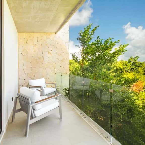 2 PH same complex, private pool and Jacuzzi - Image 1