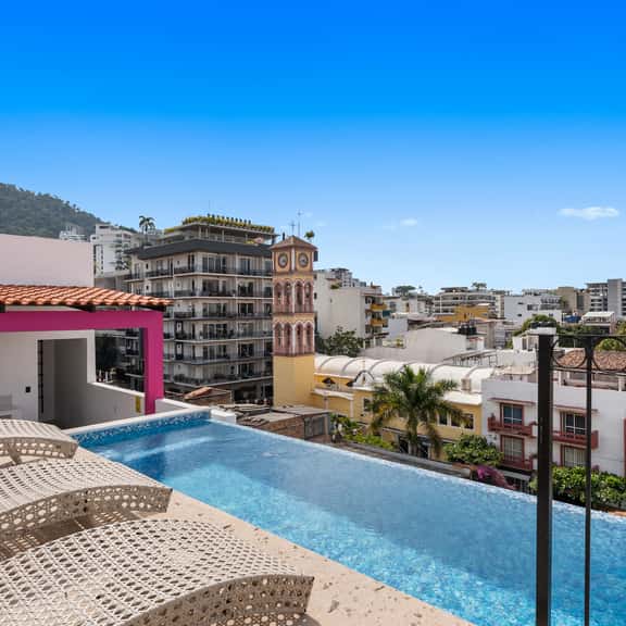 La Querencia | Authentic Retreat in Romantic Zone - Image 1