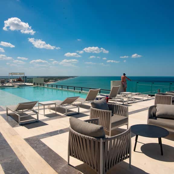 Chillout 3BR villa private beach Yucalpeten Marina - Image 1