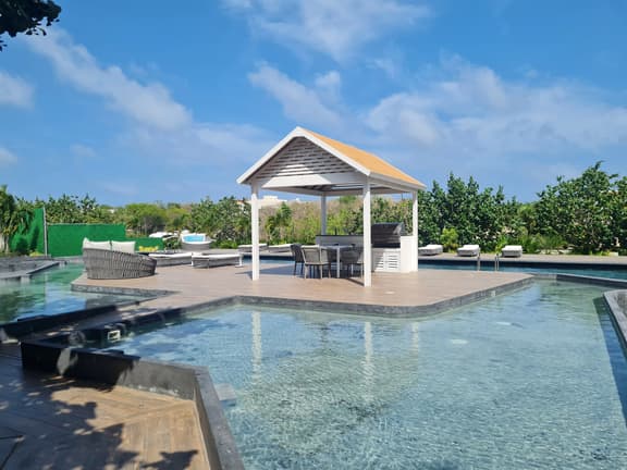Relaxing Waterfront Getaway in Puerto Aventuras - Image 1