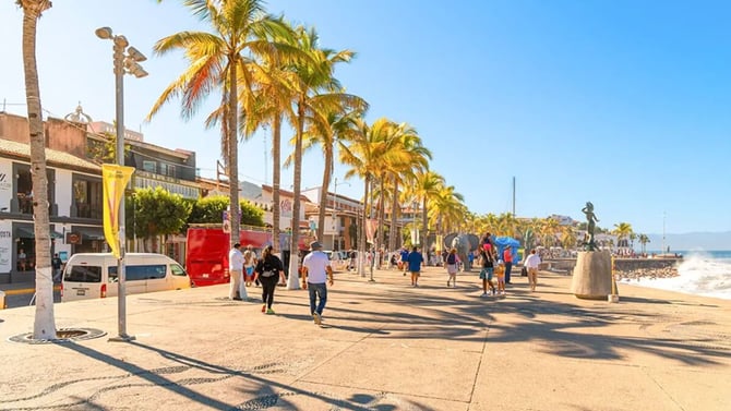 Puerto Vallarta in April 2026: Canadian Sun Escapes